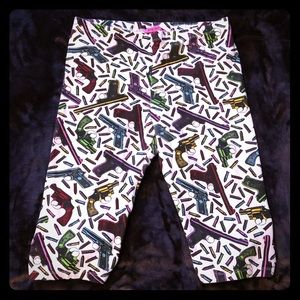 Betsey Johnson Gun/Bullet Capri Leggings